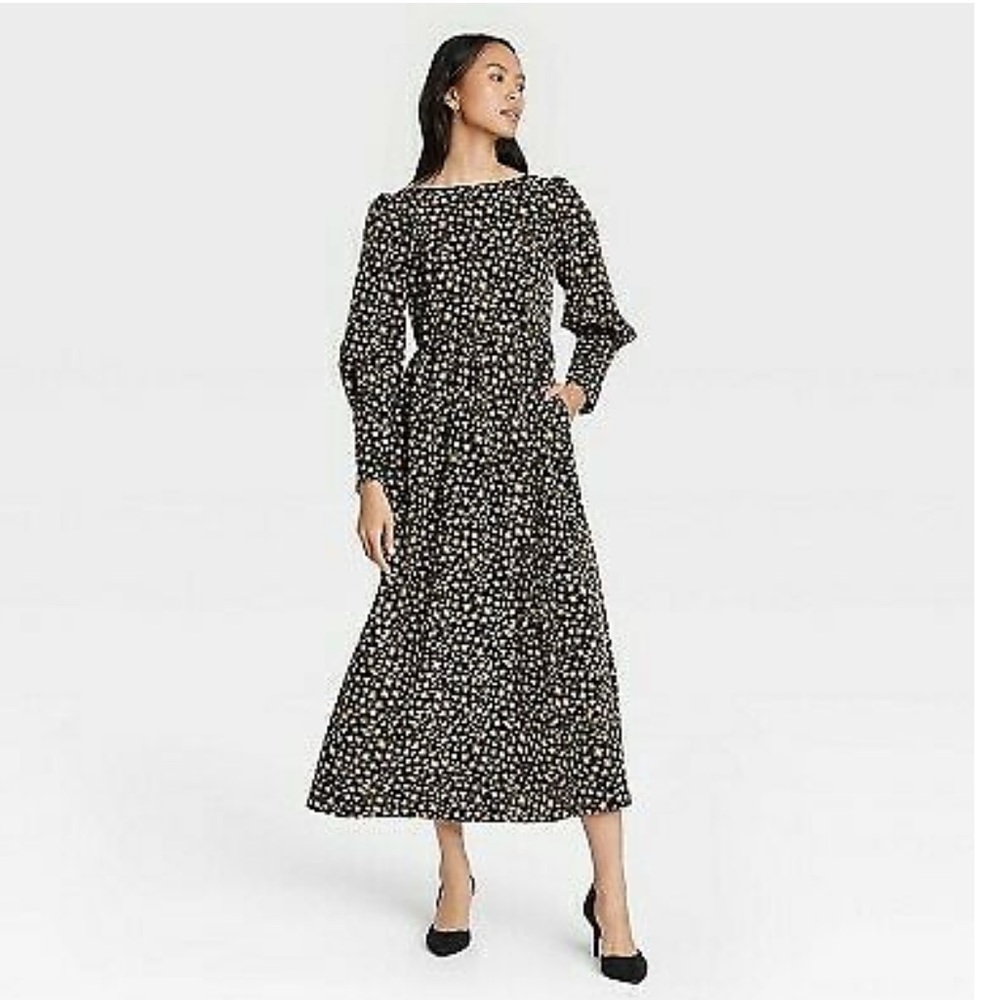 NWOT Who What Wear Puff Long Sleeve Dress